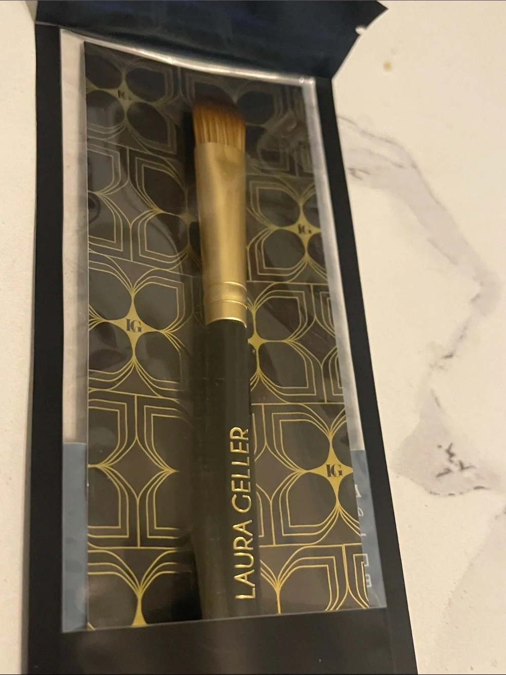 Laura Geller Dual-Ended Eyeshadow Brush — Black & Gold